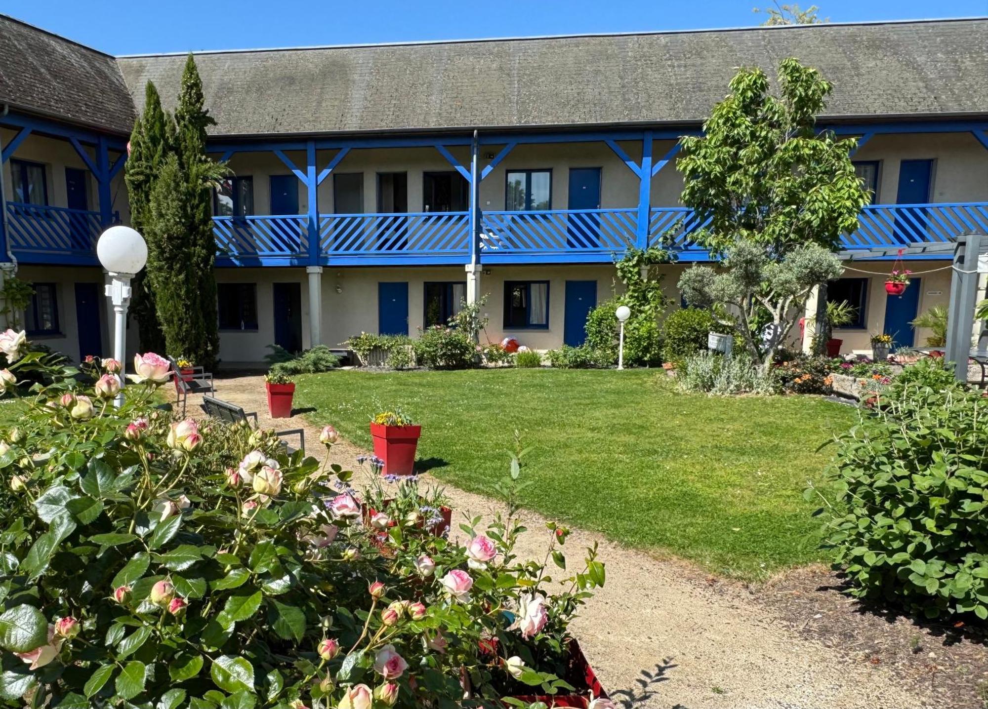 Hotel Capricorne Vendome Exterior photo